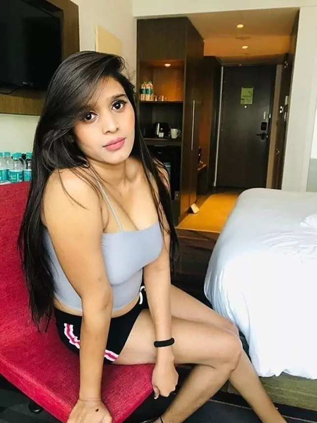 कॉल गर्ल्स सर्विस गढ़वा